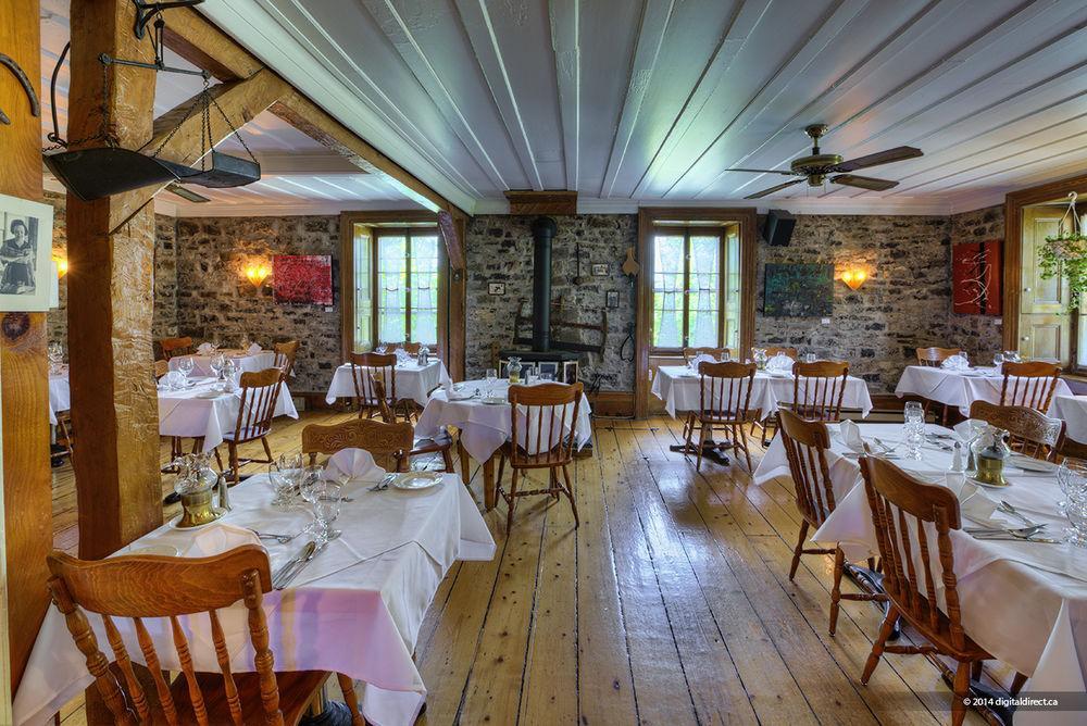 Auberge Baker Chateau Richer Exterior photo