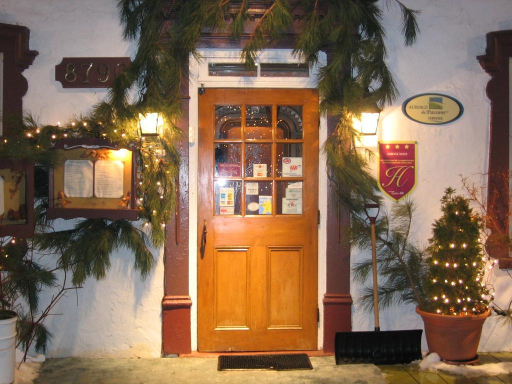 Auberge Baker Chateau Richer Exterior photo