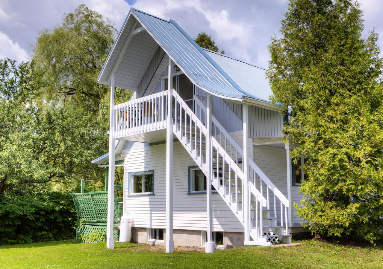 Auberge Baker Chateau Richer Exterior photo