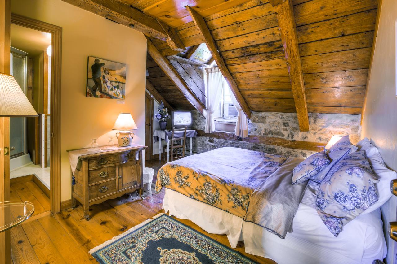 Auberge Baker Chateau Richer Exterior photo